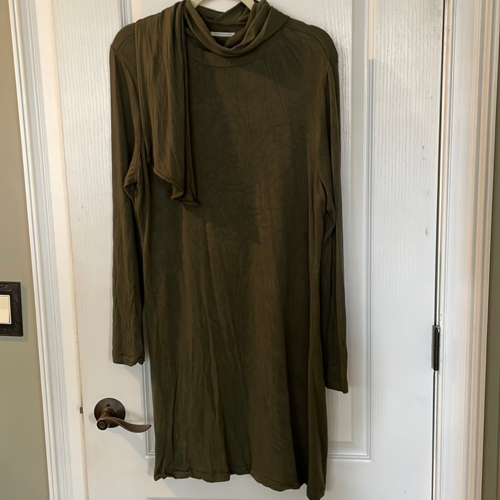Lou Grey 🫒Long Sleeve, So Soft, Knee Length Dress